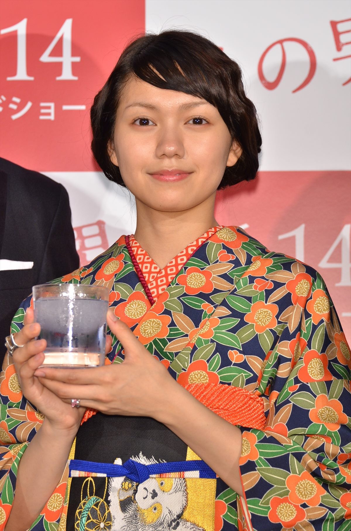 浅野忠信、自身を「凄く真面目で、人の手本になるような生き方」と分析