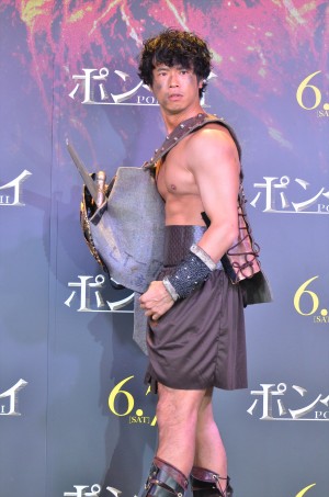 『ポンペイ』公開直前イベントに出席した庄司智春（品川庄司）