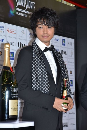 「ショートショート フィルムフェスティバル＆アジア 2014 アワードセレモニー」に出席した斎藤工