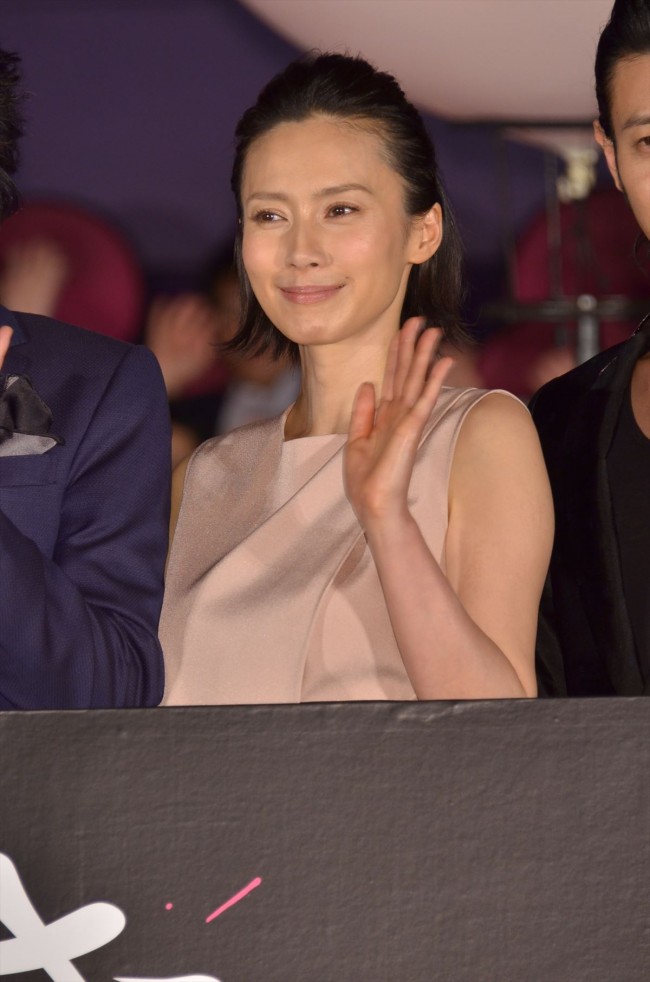 『渇き。』完成披露試写会に登壇した中谷美紀