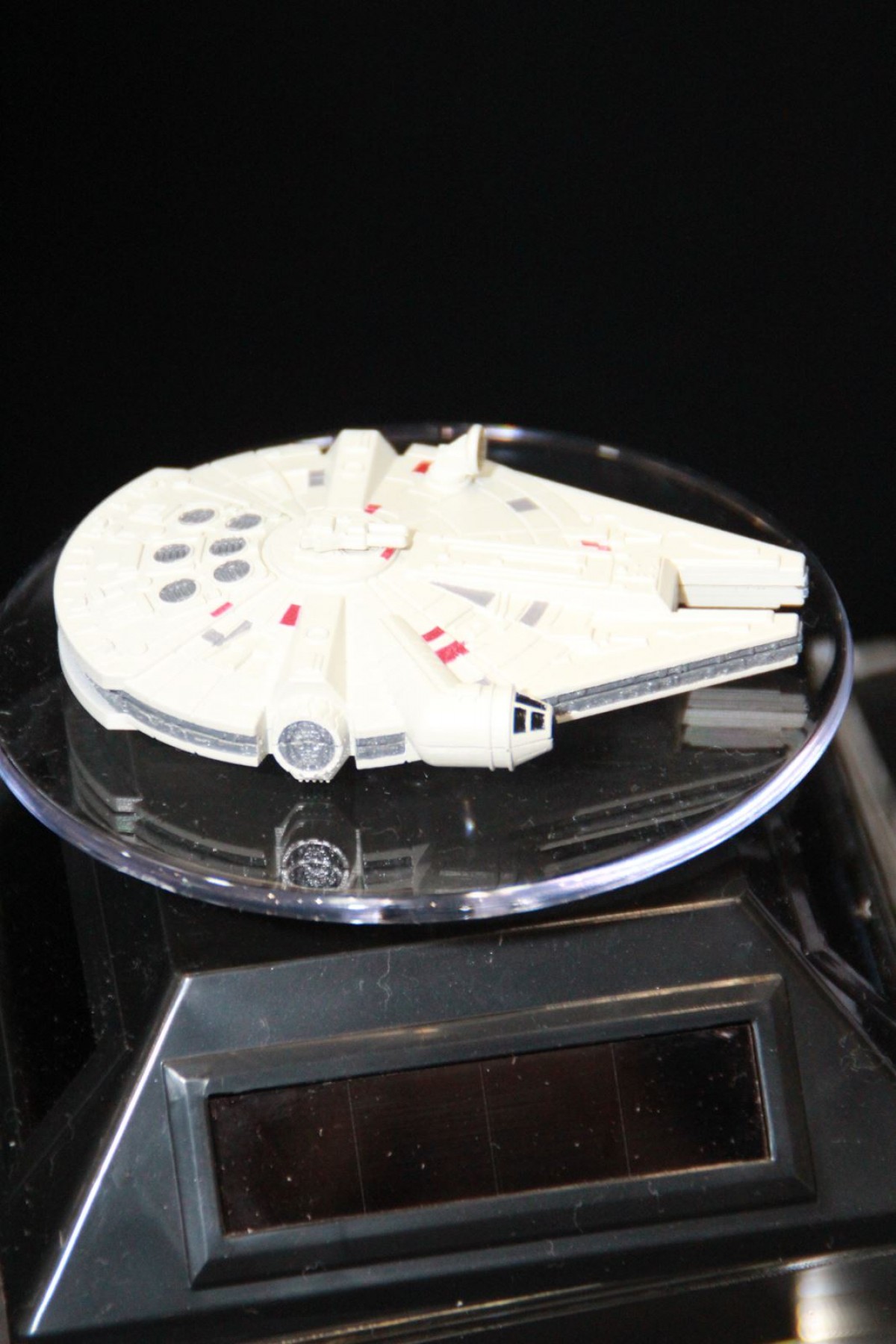 タカラトミー、新作『スター・ウォーズ』に合わせて新商品を続々と展開！