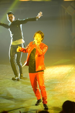 三浦大知、「MTV VMAJ 2014」ライブにて