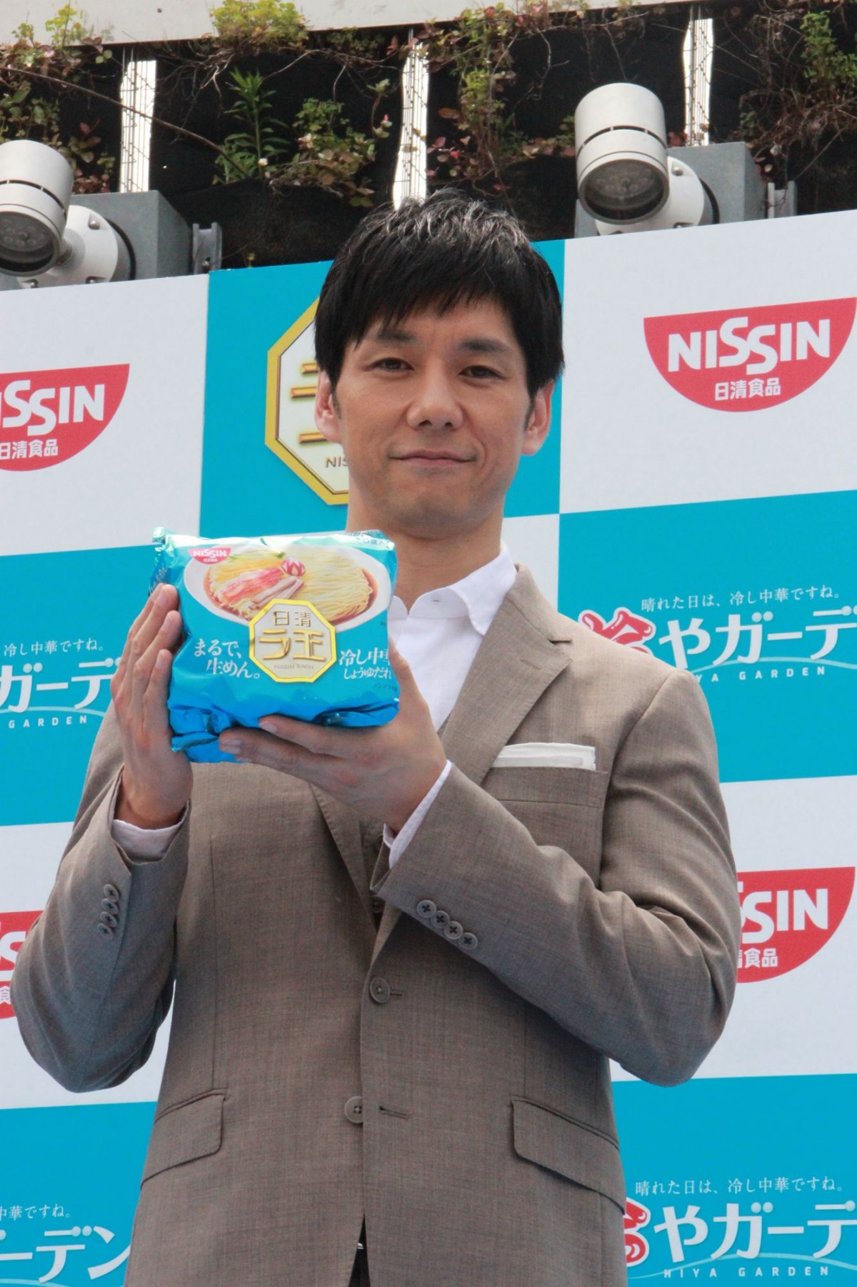 西島秀俊、自身考案のオリジナル冷やし中華でおもてなし！新宿で「冷やガーデン」開催