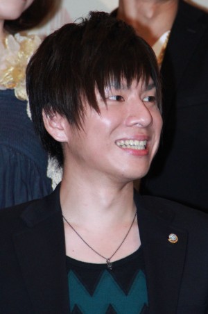 『聖闘士星矢 LEGEND of SANCTUARY』初日舞台挨拶に登壇した赤羽根健治