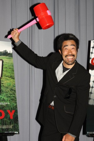 『オールド・ボーイ』トークイベントに出席したなすび