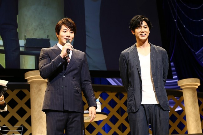 DVD購入者イベント「野王 ～愛と欲望の果て～ Premium Event 2014」に登場したクォン・サンウとユンホ（東方神起）