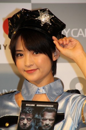 『大脱出』ブルーレイ＆DVD発売記念イベントに登場した鈴木咲