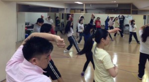 『進撃の巨人』OPに合わせてダンスに挑戦！『アニソンダンス教室』開催決定