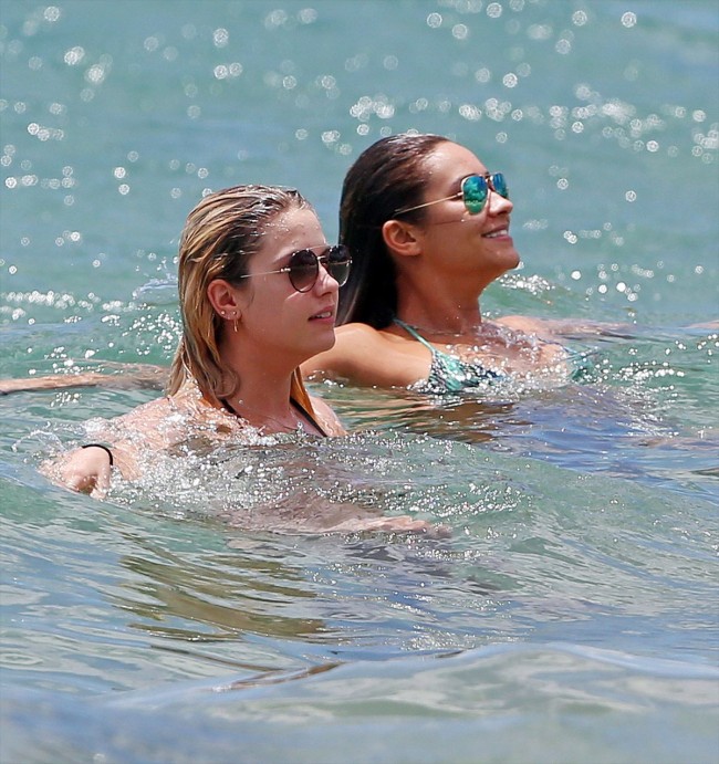アシュレイ・ベンソン＆シェイ・ミッチェル　Ashley Benson&Shay Mitchell