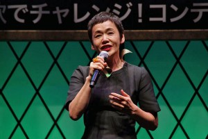 大竹しのぶ、映画『マレフィセント』歌でチャレンジ！コンテスト結果発表会にて