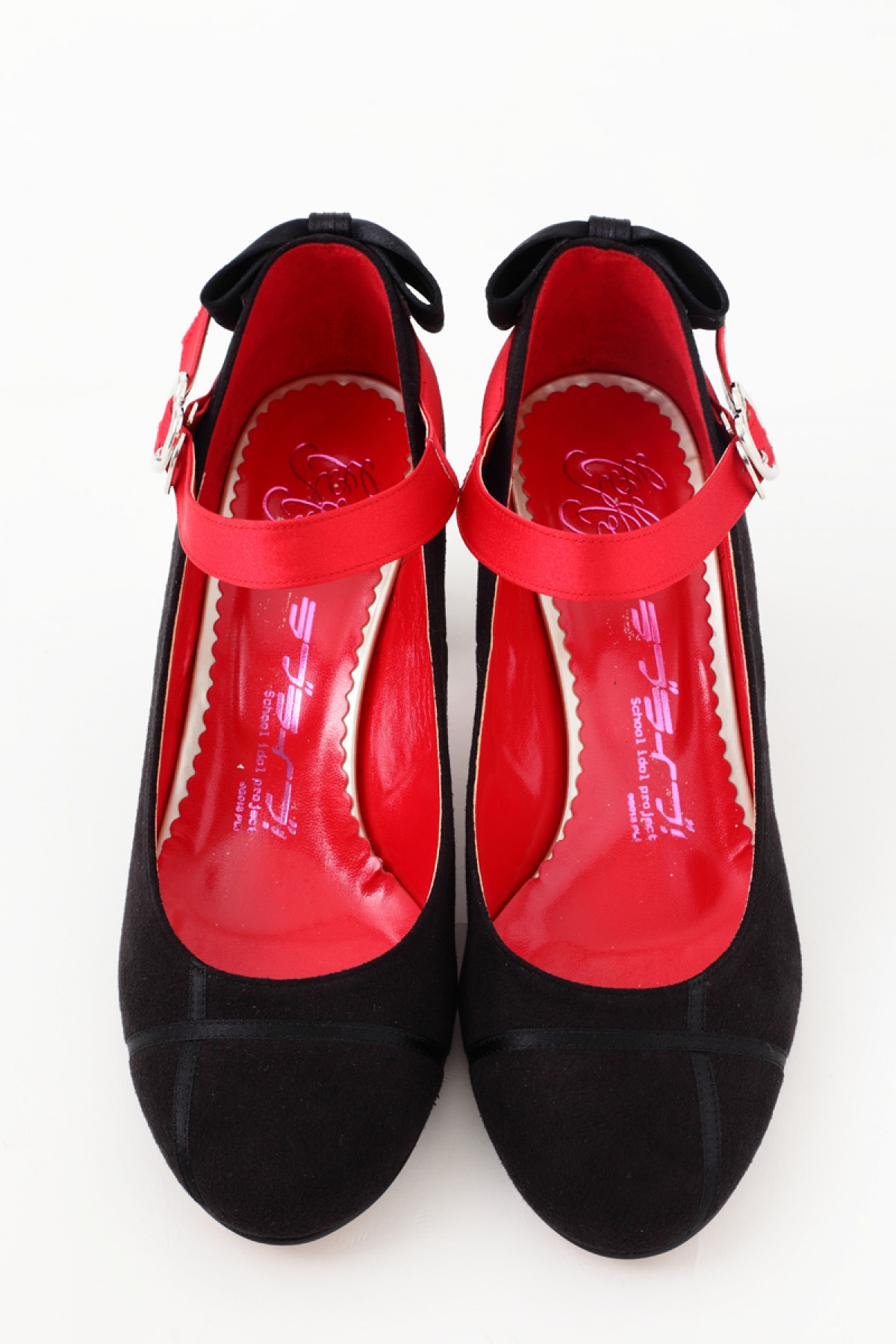 ＜フォト特集＞女性ラブライバー必見！『ラブライブ』μ’sモチーフのパンプスが登場