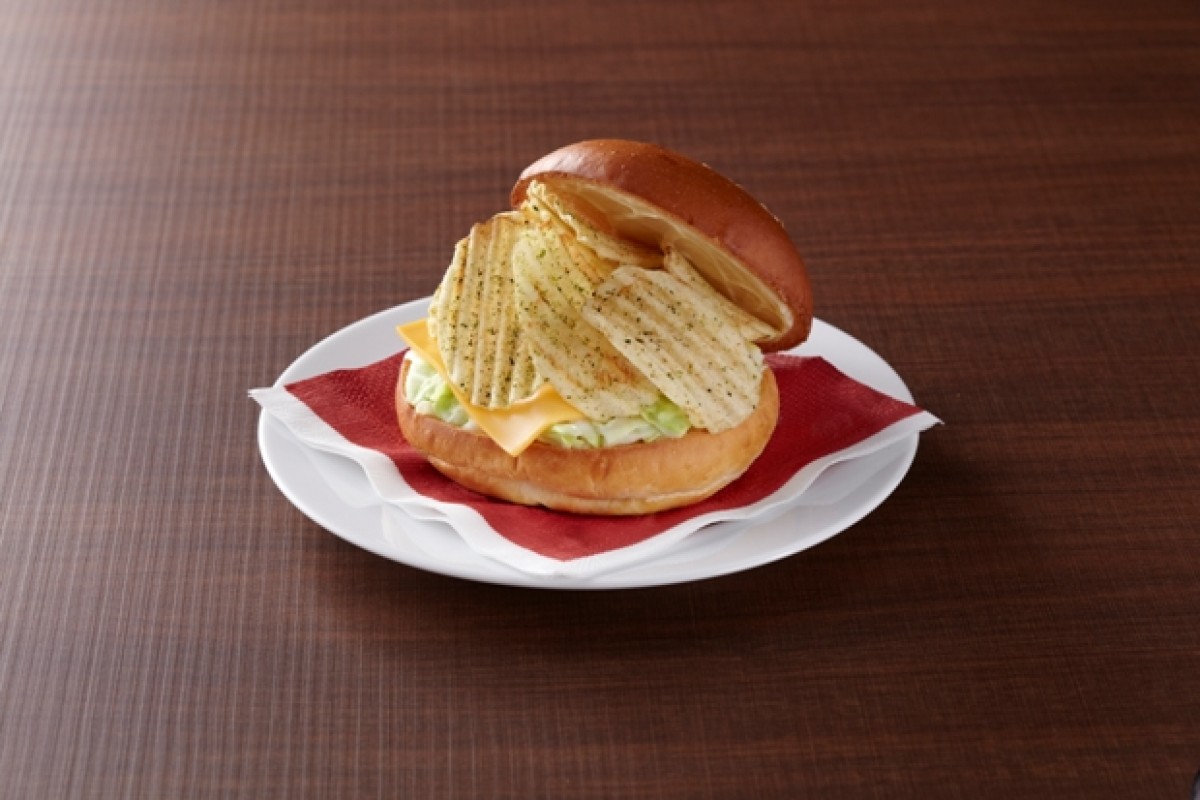 ポテトチップサンドはいかが？　「カルビーキッチン 海老名SA店」がオープン