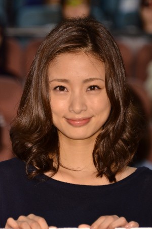 上戸彩、『昼顔～平日午後3時の恋人たち～』舞台あいさつに出席