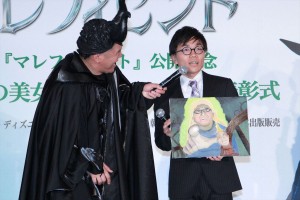 ウド鈴木、『眠れる森の美女』絵画コンクール表彰式にて