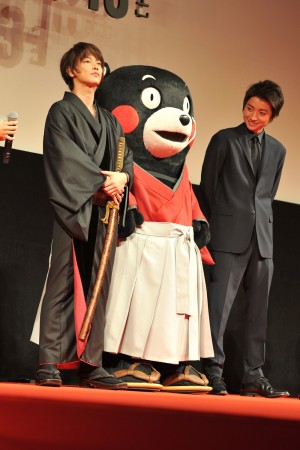 佐藤健、くまモン、藤原竜也、映画『るろうに剣心 京都大火編／伝説の最期編』プレミア試写会にて