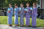 “タイヤ模様”の浴衣が新鮮！「水の都の夕涼み ナイトカーニバル」の様子