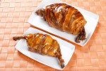 モンハン展カフェ＆バー　「こんがり肉」「こんがり肉G」サイズ比較