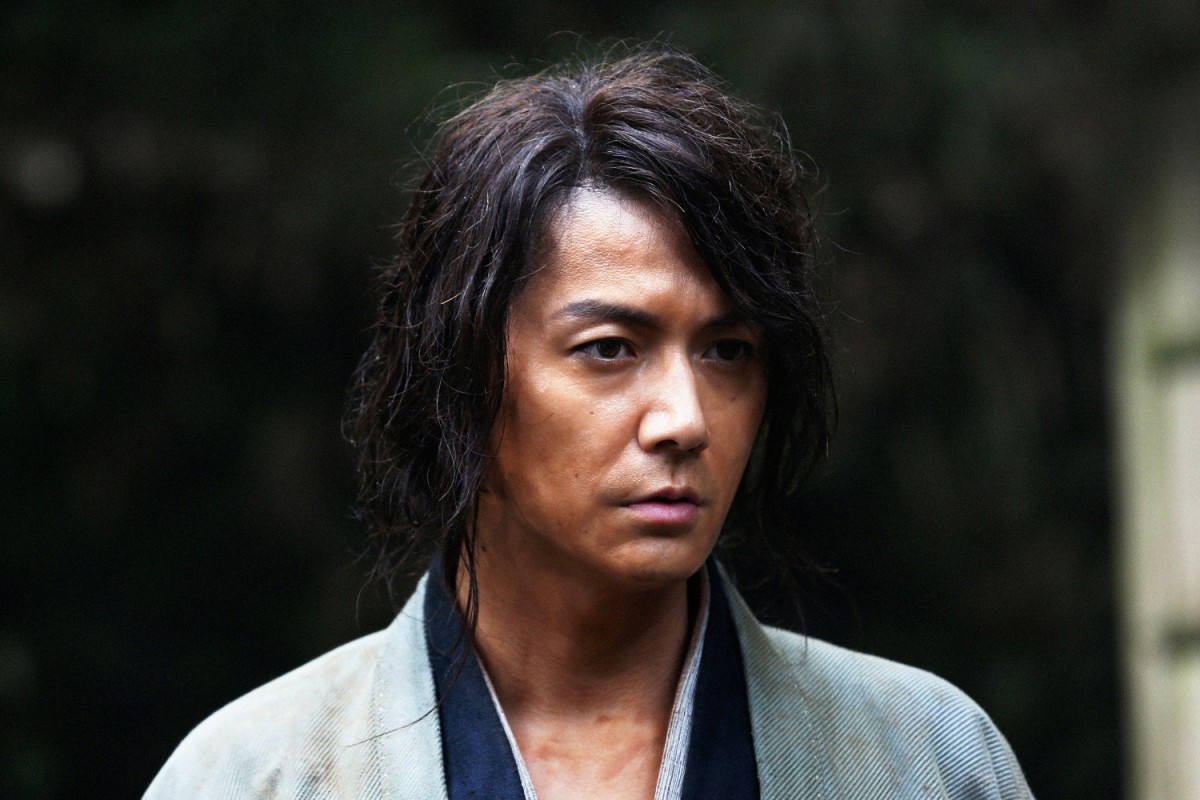 福山雅治、後輩・佐藤健主演『るろうに剣心』に出演　激しいアクションにも初挑戦