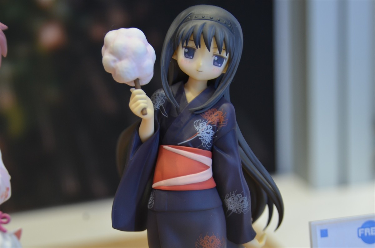 ワンフェスに行ってみた！ まどマギ、ゴジラ、艦これ、進撃の巨人…新作がいっぱい