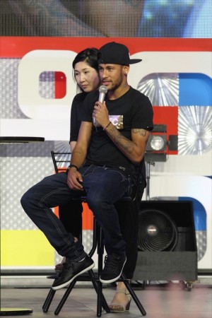 ネイマール、『お台場新大陸2014～地図にないキミだけの宝島～』スペシャルイベントにて