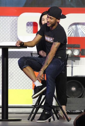 ネイマール、『お台場新大陸2014～地図にないキミだけの宝島～』スペシャルイベントにて