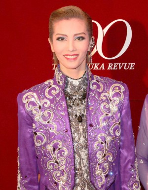 壮一帆、宝塚『一夢庵風流記 前田慶次』『My Dream TAKARAZUKA』囲み取材