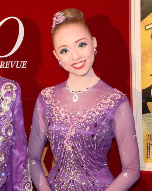 愛加あゆ、宝塚『一夢庵風流記 前田慶次』『My Dream TAKARAZUKA』囲み取材