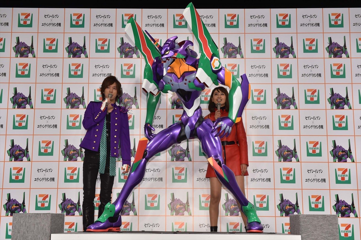 『エヴァ』1体170万円の巨大初号機フィギュア登場！　「セブン」とのコラボ作戦始動