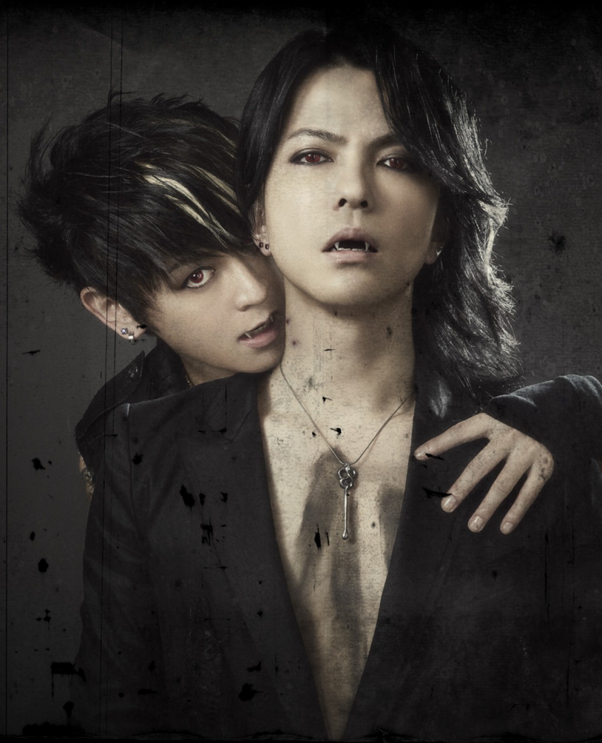 VAMPS×映画『ドラキュラZERO』タイアップ決定！  楽曲提供＆コラボムビチケも発売