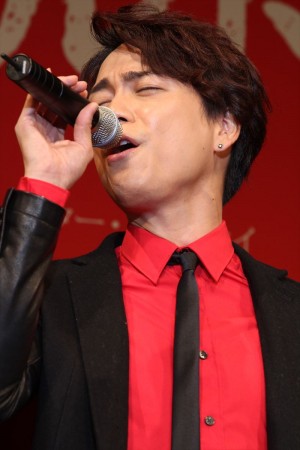 山崎育三郎、ミュージカル『モーツァルト！』製作発表会見にて歌声を披露