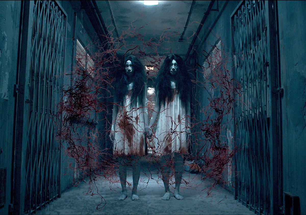 あの『霊幻道士』が、ダークホラー『キョンシー』として復活