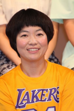 イモトアヤコ、舞台『君となら』初日開幕直前会見にて