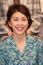 竹内結子、舞台『君となら』初日開幕直前会見にて