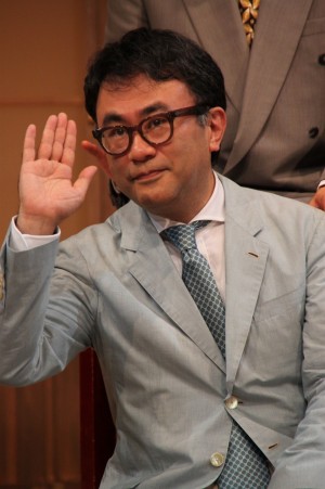 三谷幸喜、舞台『君となら』初日開幕直前会見にて
