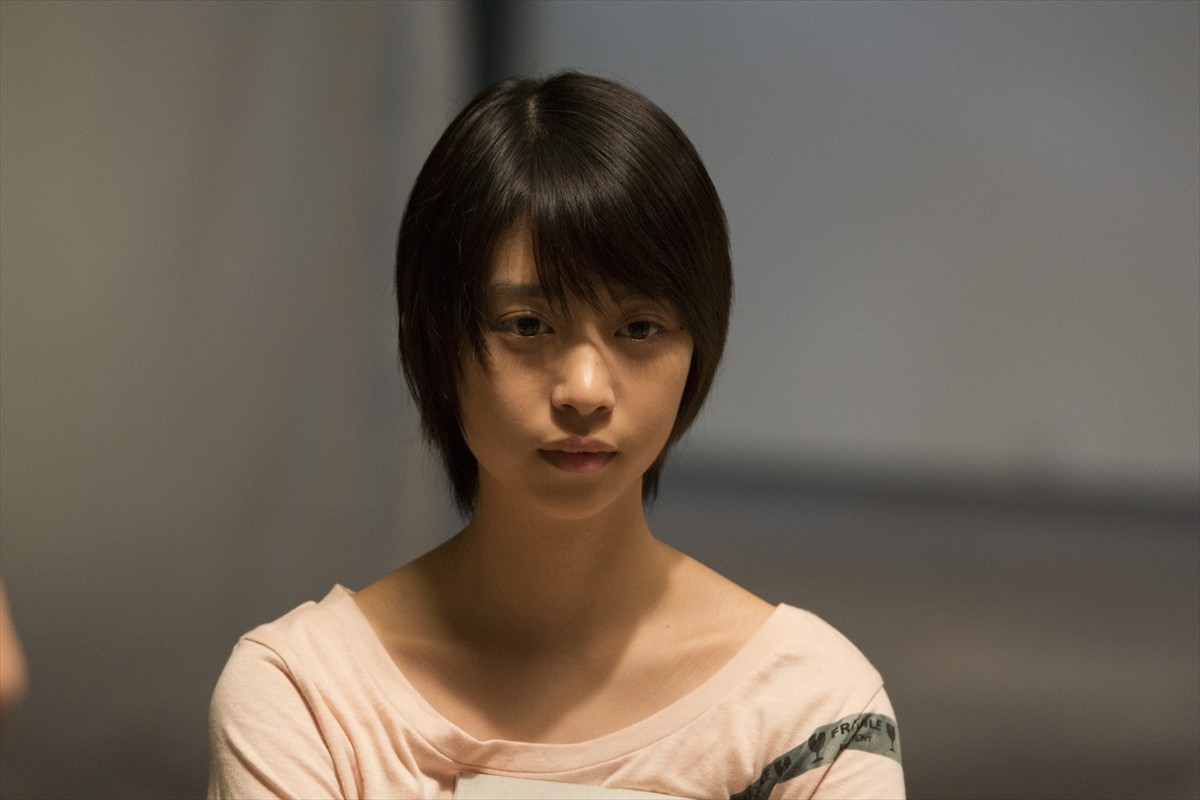 NHK朝ドラ・新ヒロイン土屋太鳳が殺人鬼に！『人狼ゲーム』衝撃の予告解禁