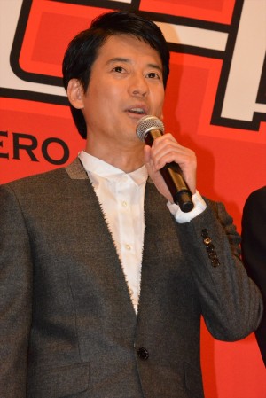 『イン・ザ・ヒーロー』完成披露プレミアに出席した唐沢寿明