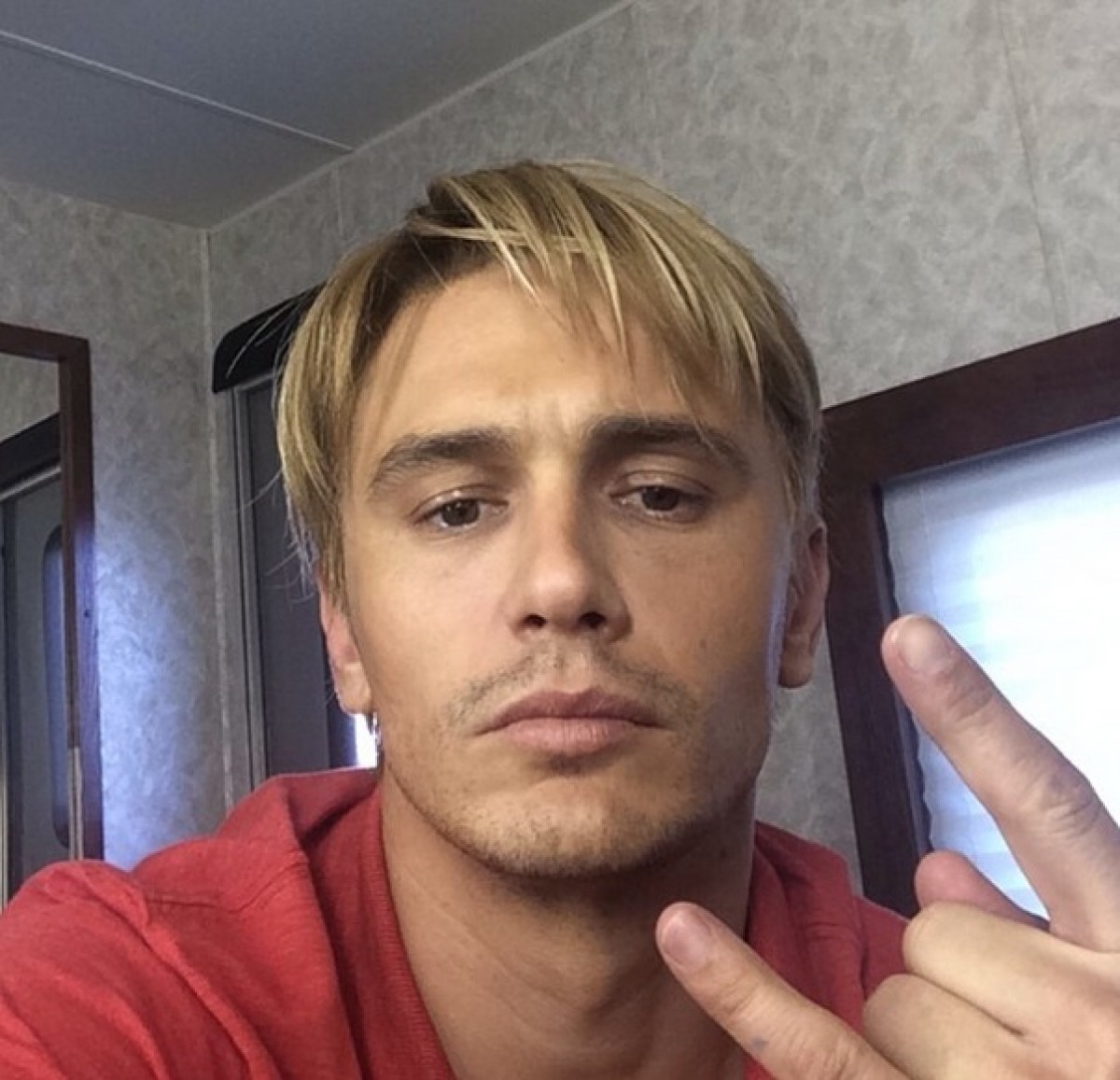 ショートのブロンドヘアでイメチェン!?(※ジェームズ・フランコのインスタグラムのスクリーンショット)
