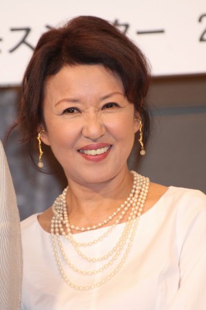 烏丸せつこ、舞台『ジュリエット通り』製作発表記者会見にて