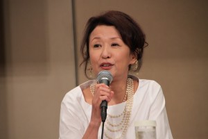 烏丸せつこ、舞台『ジュリエット通り』製作発表記者会見にて