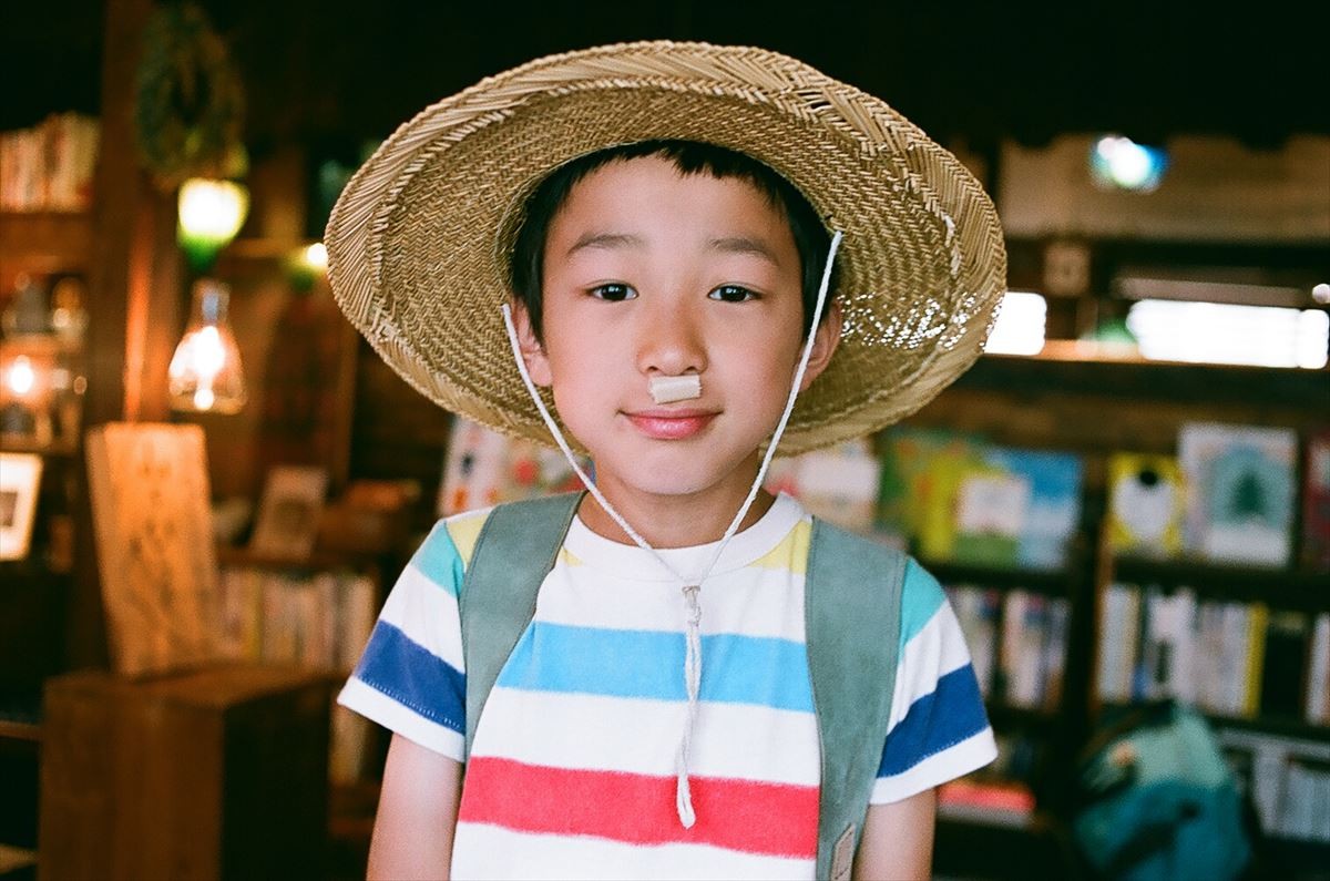 10歳の天才画伯モンドくんが個展を開催！独特なタッチを原画で楽しむ
