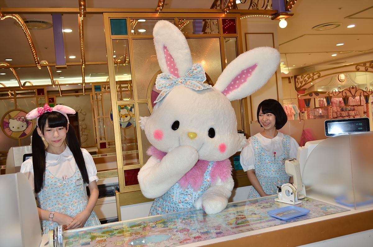 サンリオから“究極のぬいぐるみ”「メルメルドール」予約スタート！初回は特別仕様に