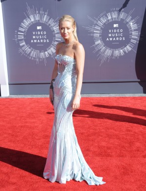 イギー・アゼリア、MTV Video Music Awards 2014にて