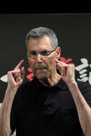 「ユリ・ゲラーVS矢追純一超常記者会見」に登場したユリ・ゲラー