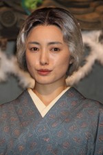 『花子とアン』クランクアップ取材会に登場した仲間由紀恵