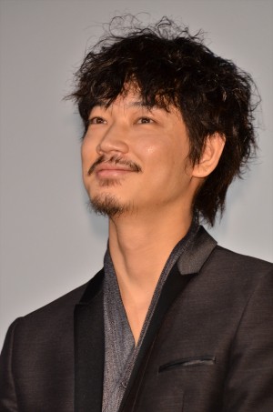 『ルパン三世』初日舞台挨拶に登壇した綾野剛