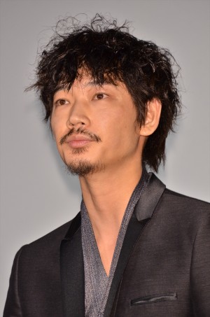 『ルパン三世』初日舞台挨拶に登壇した綾野剛