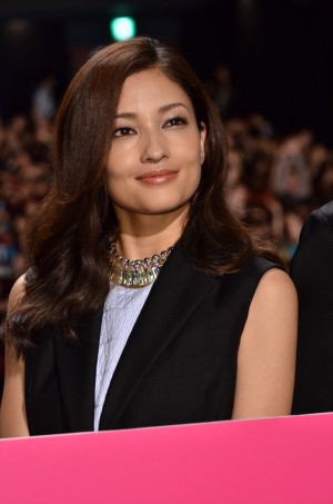 『ルパン三世』初日舞台挨拶に登壇した黒木メイサ