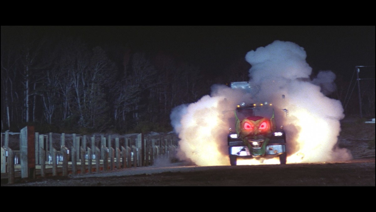 スティーヴン・キング、最初で最後の監督作？『地獄のデビル・トラック』初BD化！