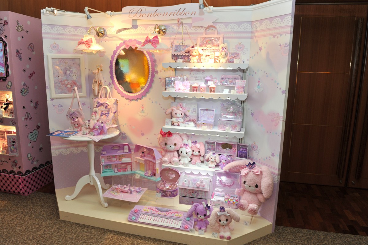 サンリオ新商品展示会にKIRIMIちゃん＆ぐでたまグッズ勢揃い！更に新作TVアニメも