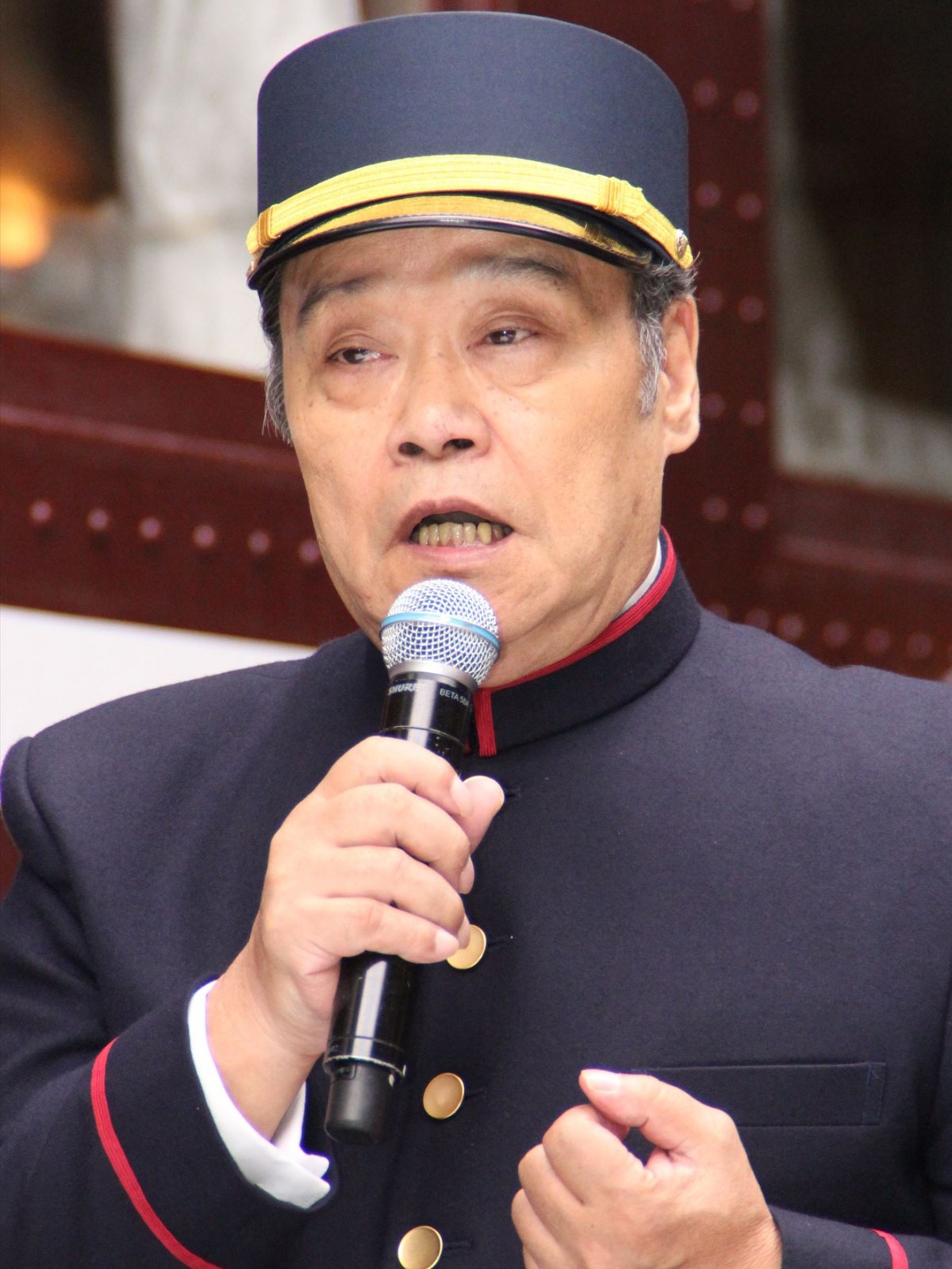 三谷幸喜、二宮和也に「屈折している感じがある」と期待にニヤリ